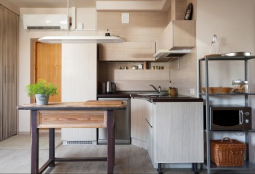 Arredare una cucina piccola e stretta: consigli ed opportunità.