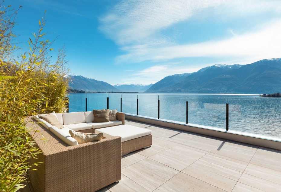 Il terrazzo perfetto: scopri come allestire uno spazio outdoor da sogno 