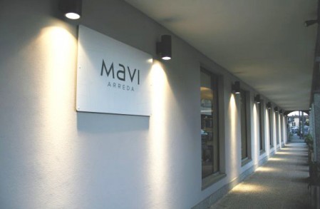 MAVI ARREDA  srl